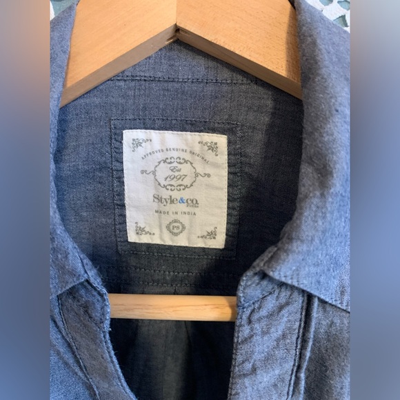 Style & Co chambray shirt - Picture 2 of 5